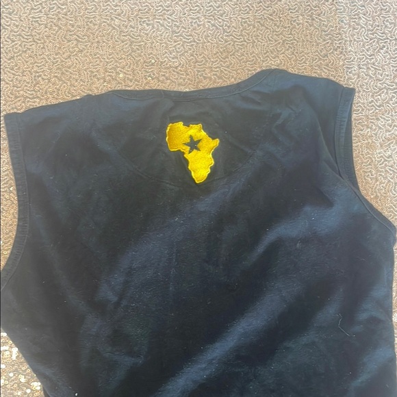 Black and Gold Graphic Tank Top with Crest Design - Picture 5 of 5